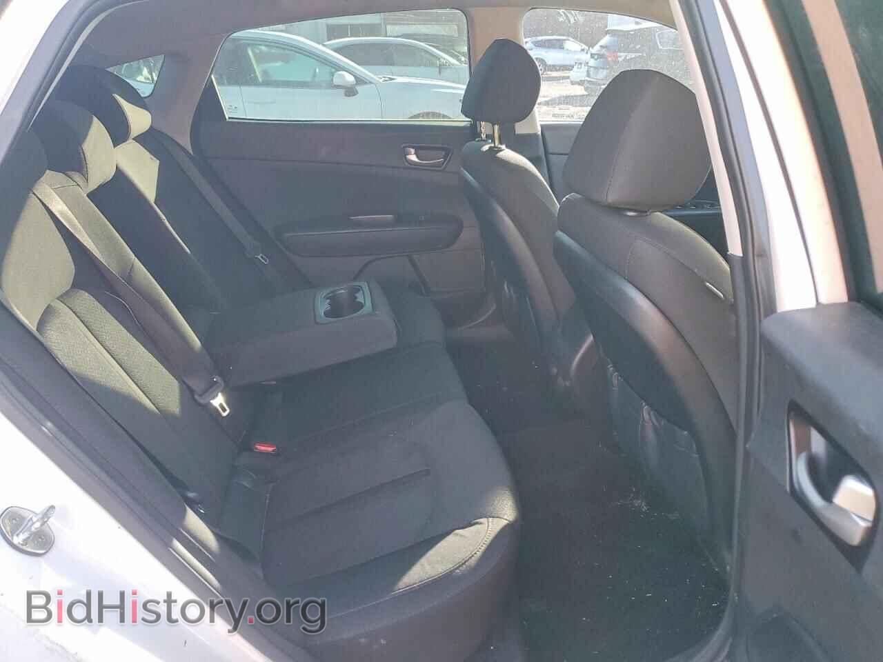 2018 KIA OPTIMA - VIN: 5XXGT4L36JG254752 - Фото 10