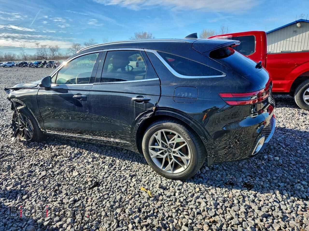 2023 GENESIS GV70 BASE - VIN: KMUMADTB8PU082451 - Фото 2