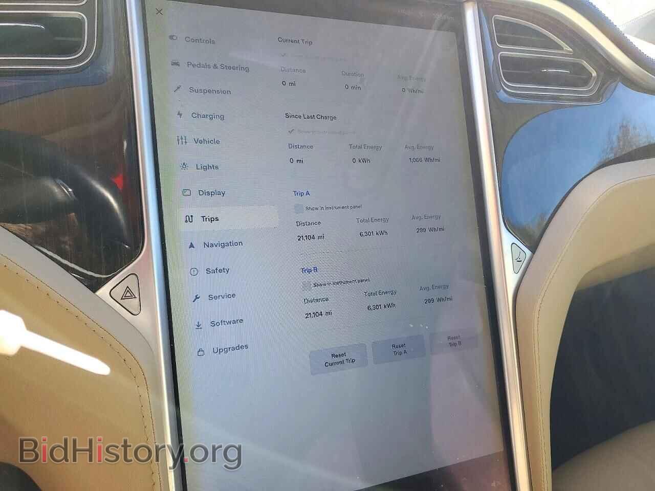 2013 TESLA MODEL S - VIN: 5YJSA1CN5DFP15673 - Фото 9