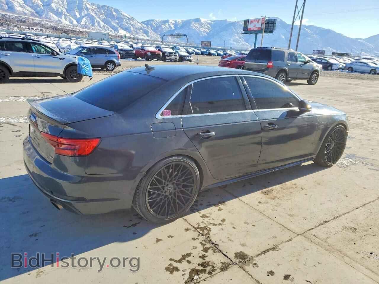 2017 AUDI A4 - VIN: WAUFNAF46HN057732 - Фото 3