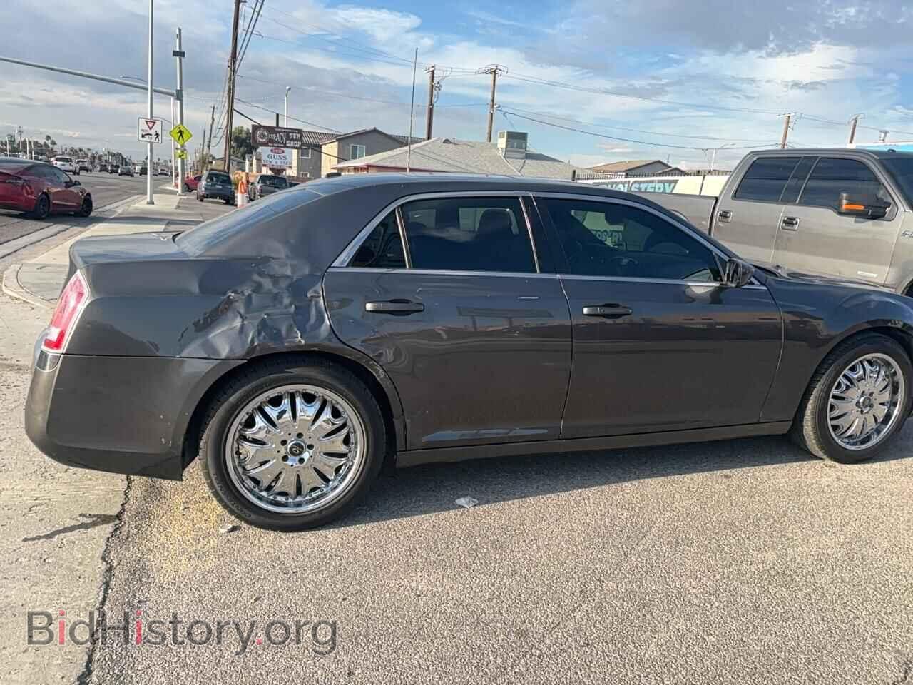 2013 CHRYSLER 300 - VIN: 2C3CCAAG9DH561258 - Фото 4