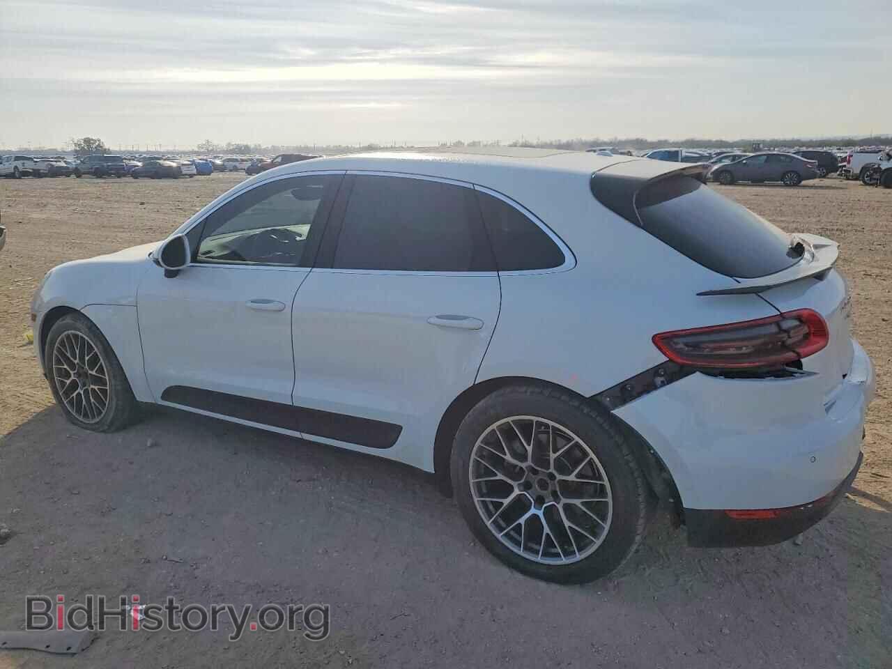2016 PORSCHE MACAN - VIN: WP1AB2A57GLB46097 - Фото 2