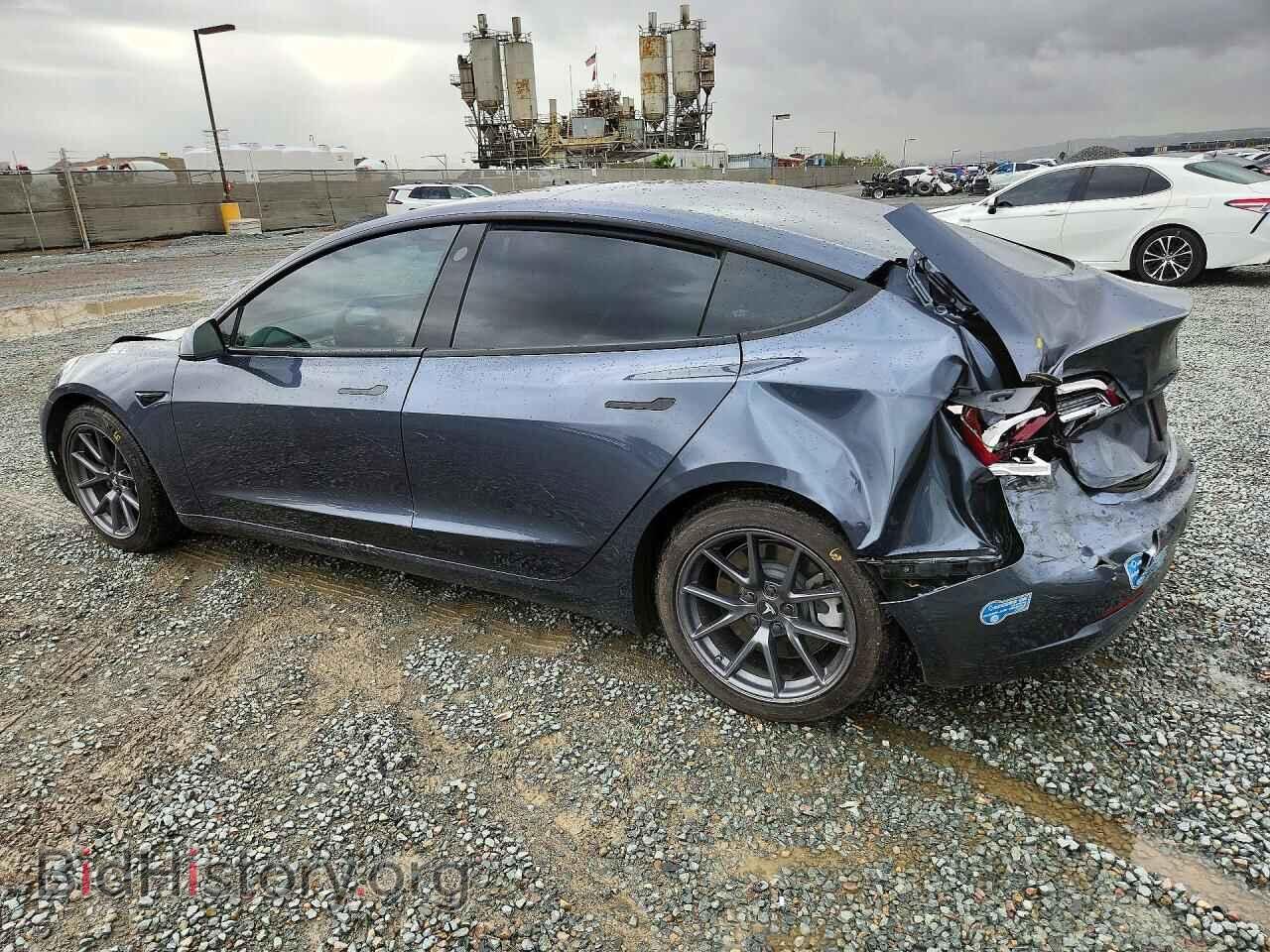 2021 TESLA MODEL 3 - VIN: 5YJ3E1EB0MF879621 - Photo 2