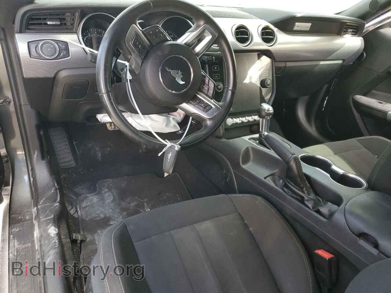 2019 FORD MUSTANG - VIN: 1FA6P8CF2K5196328 - Фото 8