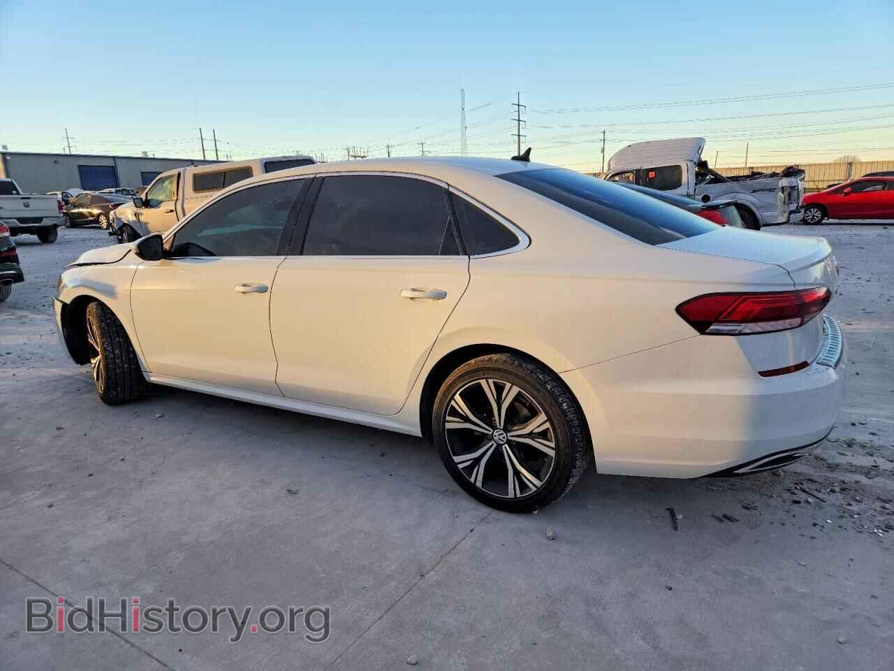 2021 VOLKSWAGEN PASSAT - VIN: 1VWSA7A39MC006937 - Фото 2
