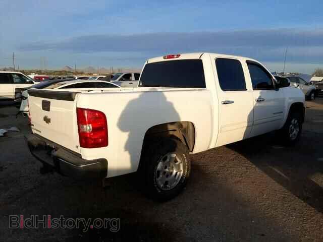 2011 CHEVROLET SILVERADO - VIN: 3GCPCSE03BG296091 - Фото 3