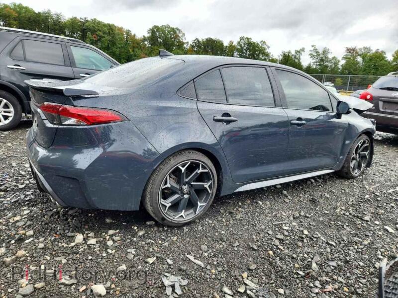 2025 Toyota COROLLA (VIN 5YFB4MCE0SP232196) — photo 3 of 13