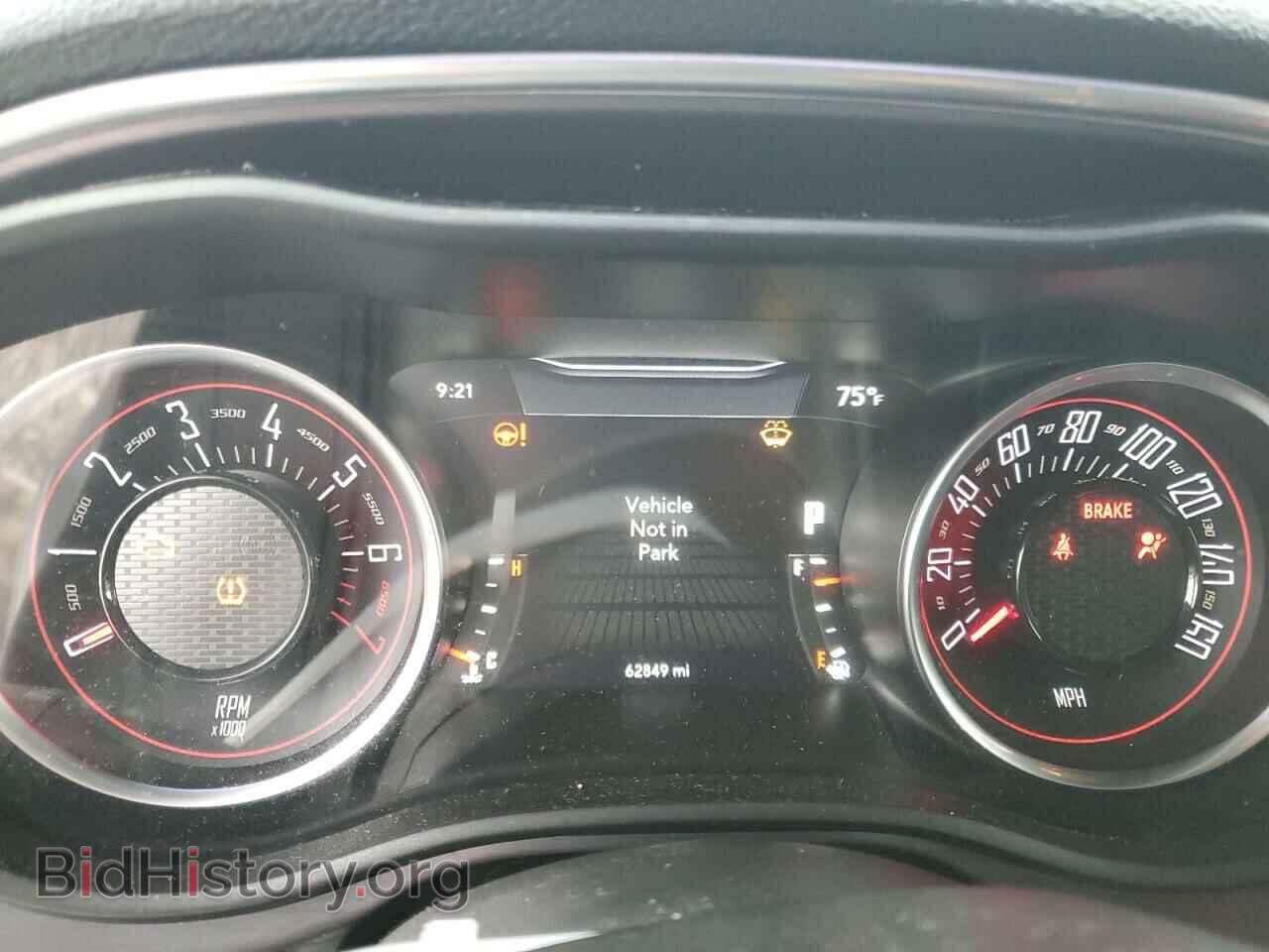 2018 DODGE CHALLENGER - VIN: 2C3CDZAG0JH236103 - Photo 9