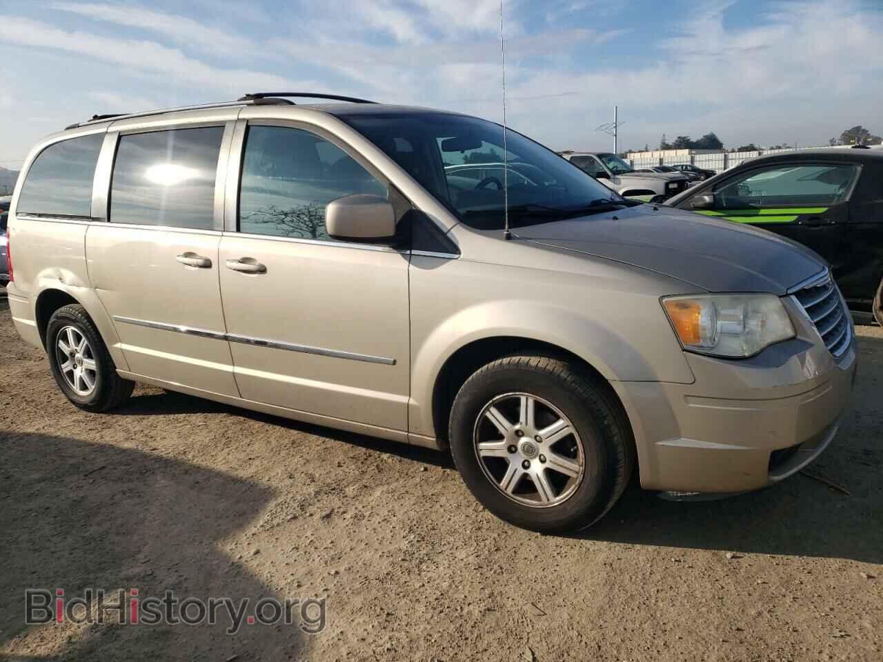2009 CHRYSLER MINIVAN - VIN: 2A8HR54129R592151 - Фото 4