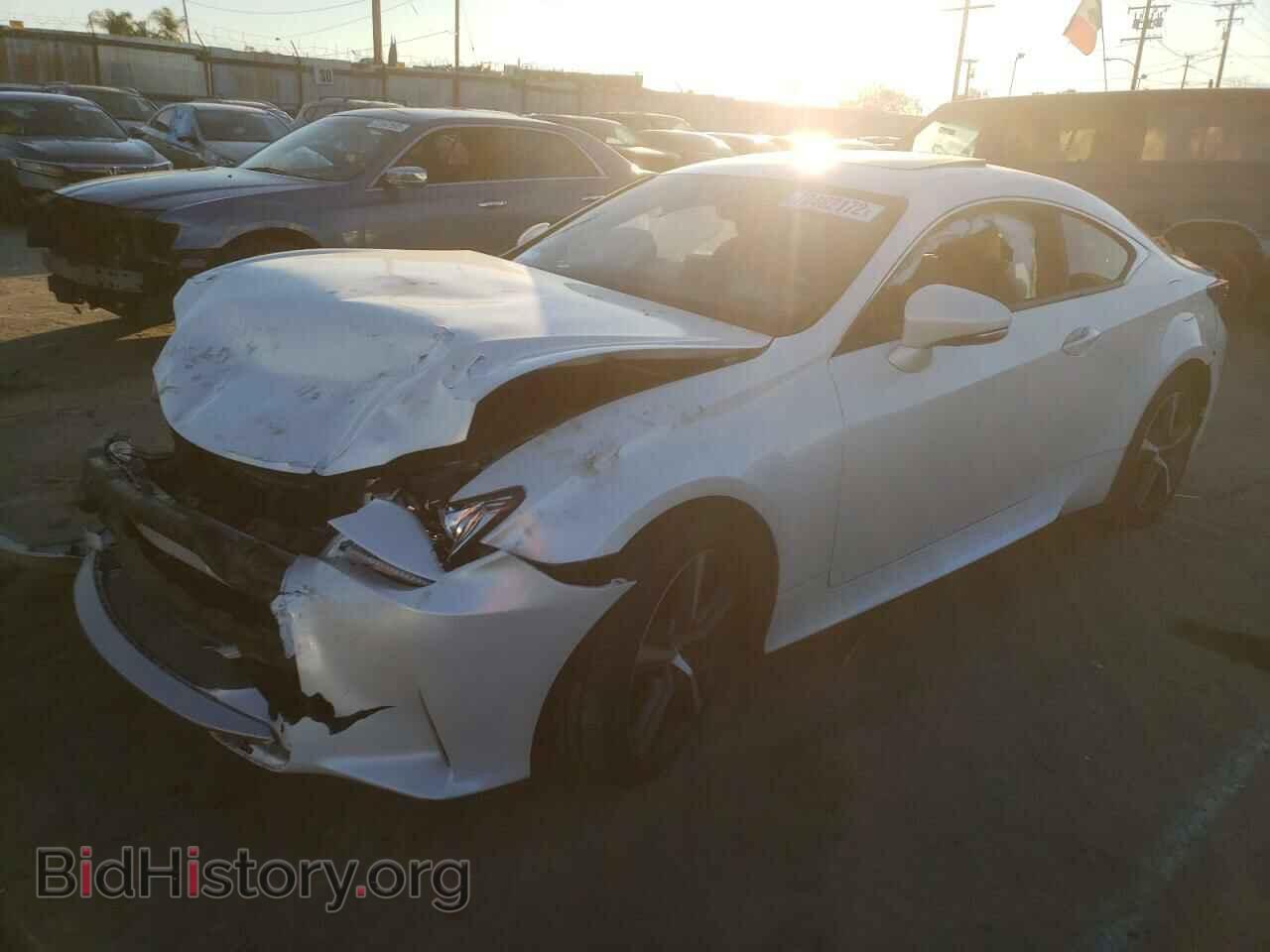 Photo JTHHA5BC3H5007123 - LEXUS RC 2017