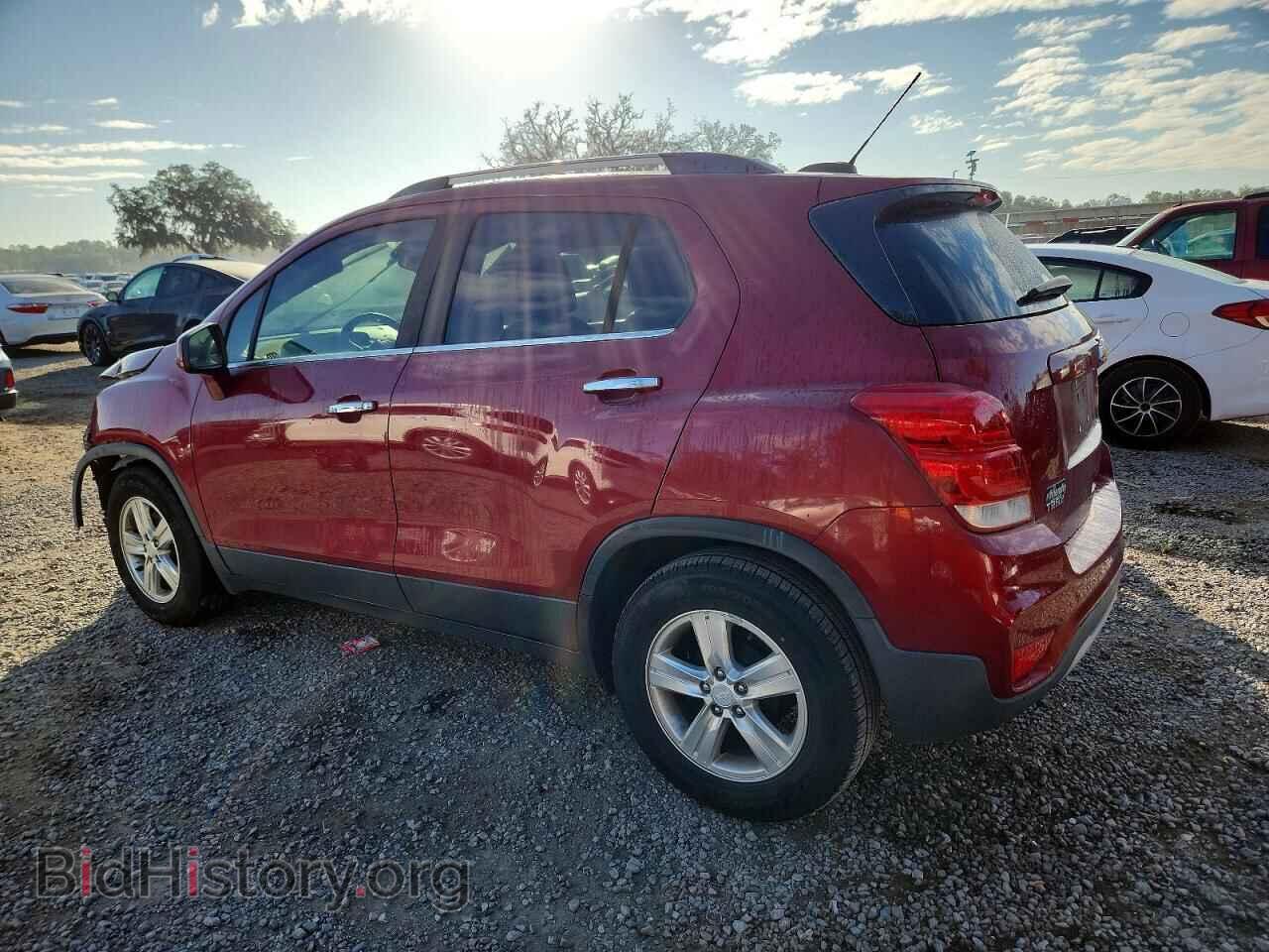 2018 CHEVROLET TRAX - VIN: 3GNCJLSB8JL289862 - Фото 2