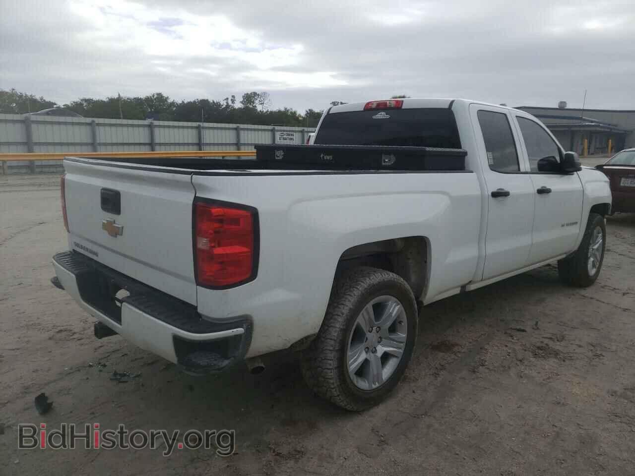 2017 CHEVROLET SILVERADO - VIN: 1GCRCPEH0HZ199144 - Фото 3
