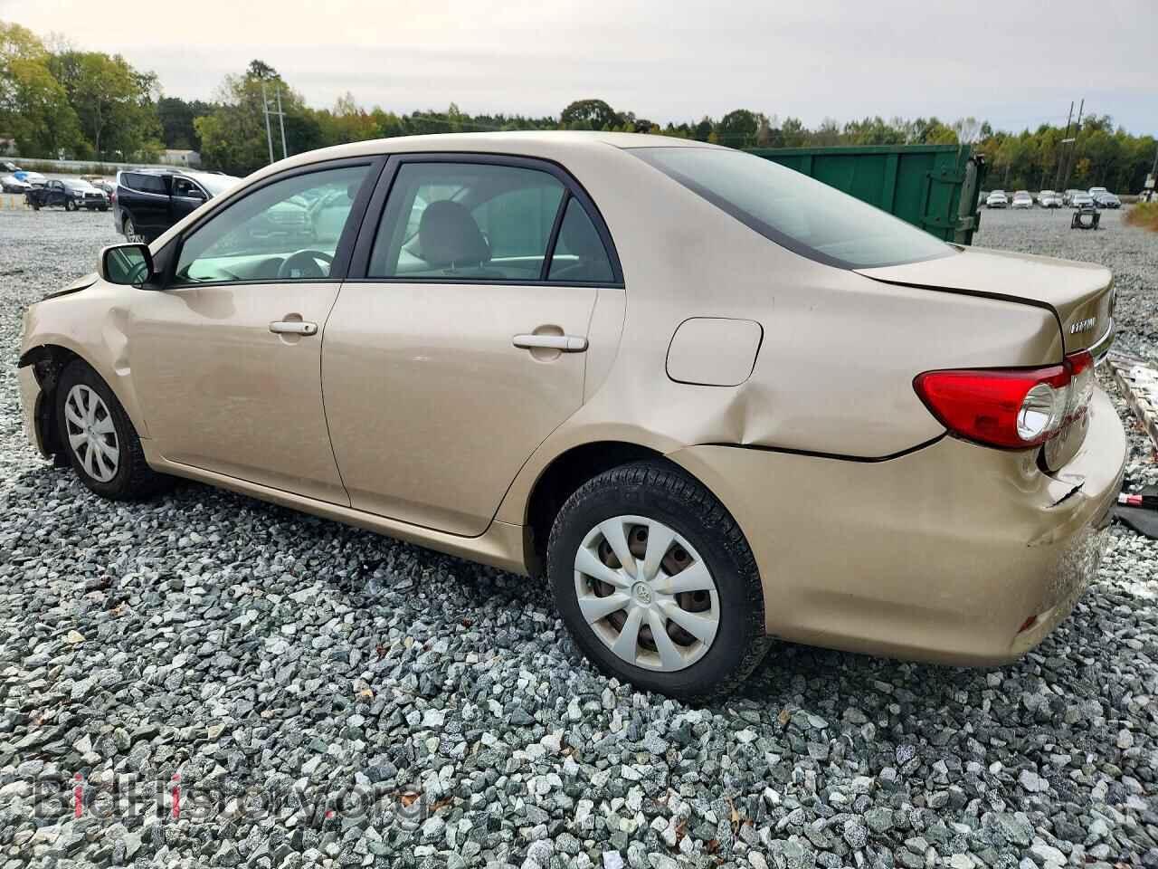 2011 TOYOTA COROLLA - VIN: JTDBU4EEXB9133971 - Photo 2