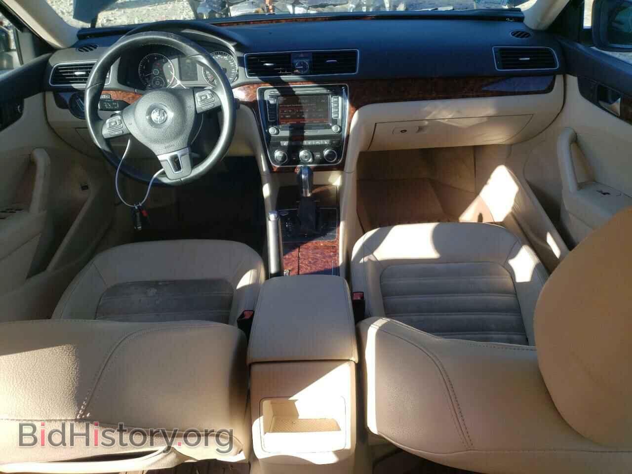 2012 VOLKSWAGEN PASSAT - VIN: 1VWCM7A37CC098575 - Фото 8