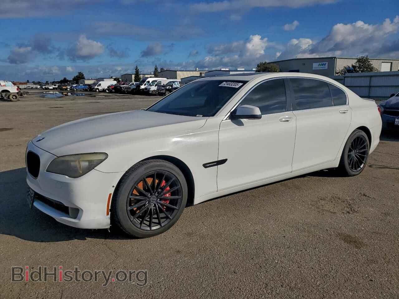Photo WBAKB4C56BC574845 - BMW 7 SERIES 2011
