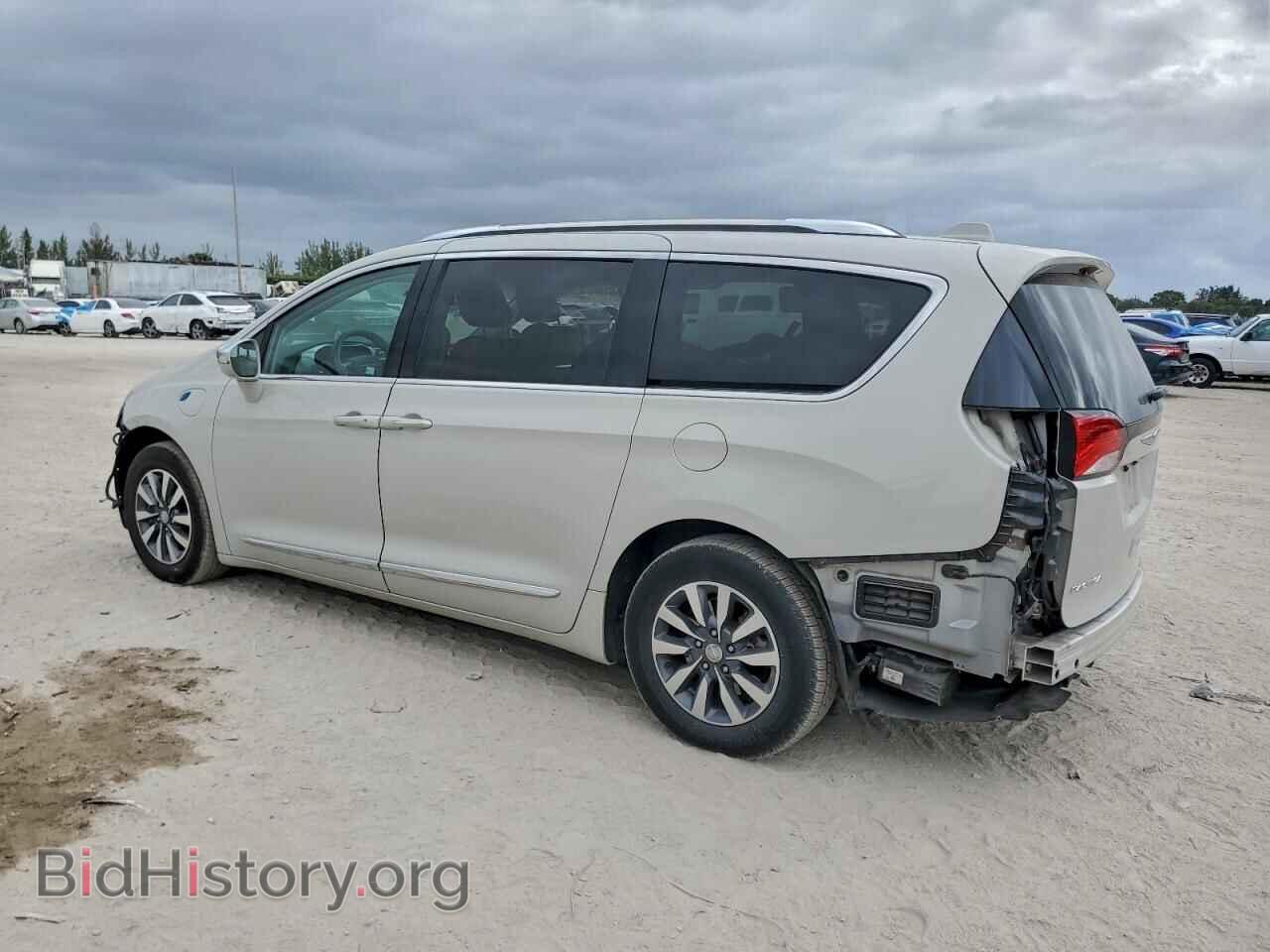 2020 CHRYSLER PACIFICA - VIN: 2C4RC1N7XLR150959 - Фото 2