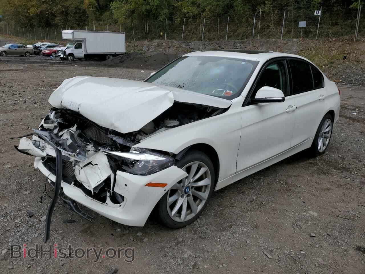 Фотография WBA3C3G53FNT52893 - BMW 3 SERIES 2015