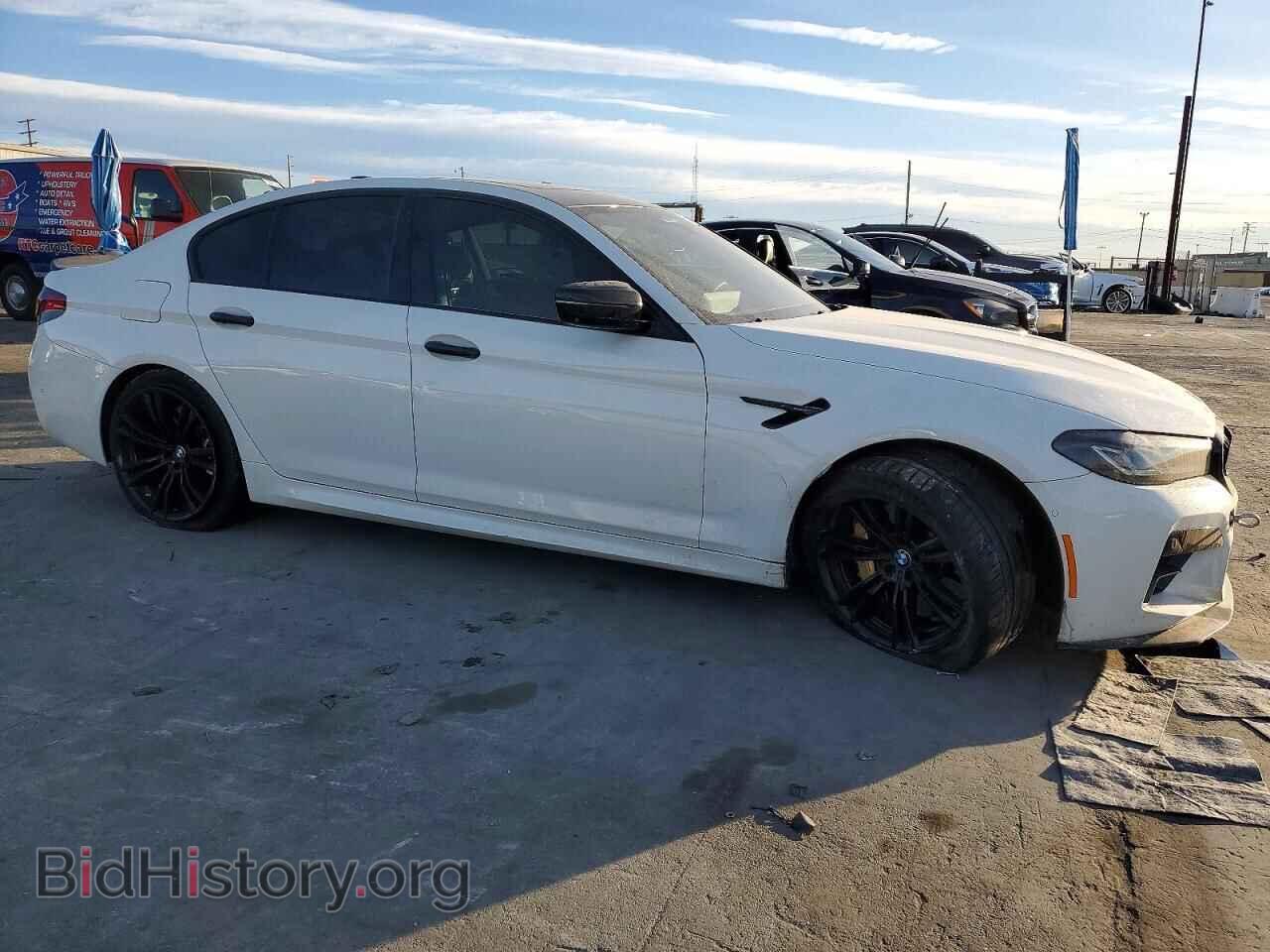 2022 BMW M5 - VIN: WBS83CH05NCK76947 - Фото 4