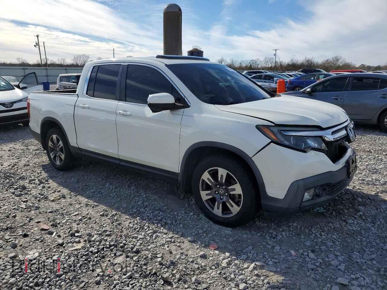 2019 HONDA RIDGELINE - VIN: 5FPYK2F61KB003716 - Фото 4
