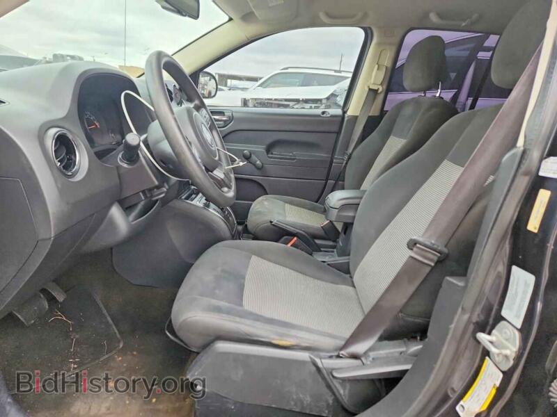 2015 Jeep COMPASS (VIN 1C4NJCBBXFD418697) — фото 7 из 12