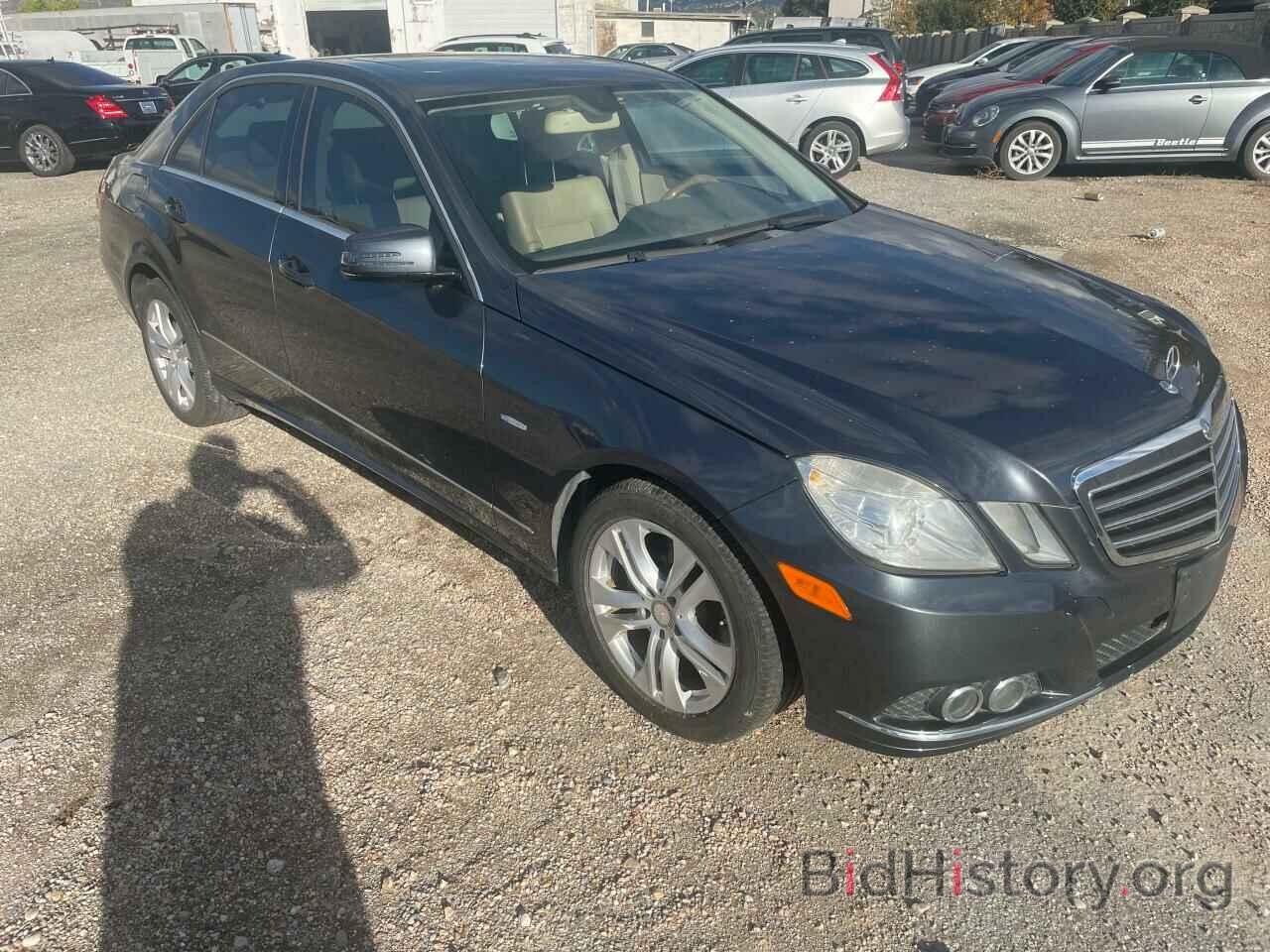 Photo WDDHF2EB7BA504703 - MERCEDES-BENZ E-CLASS 2011