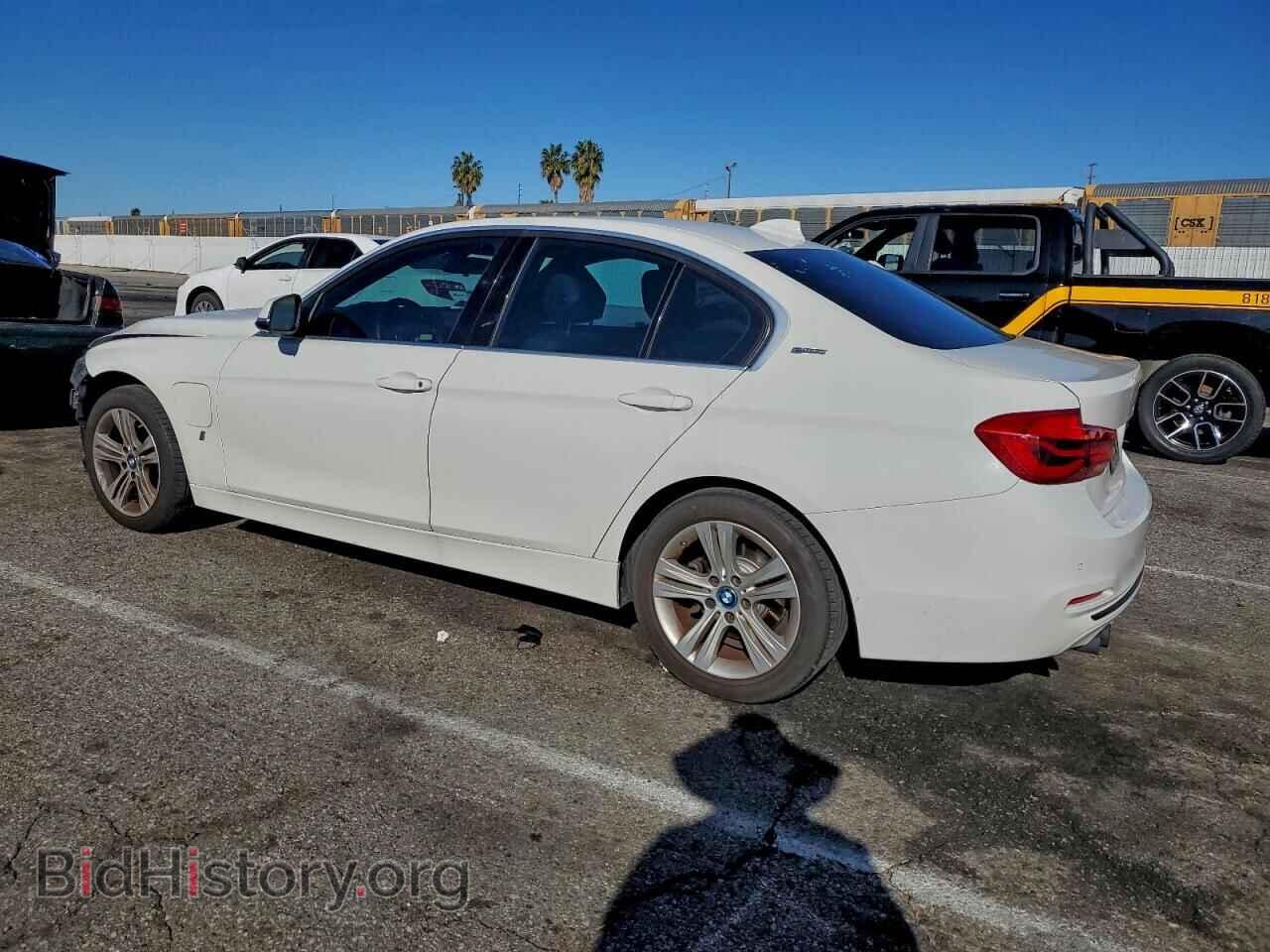 2017 BMW 3 SERIES - VIN: WBA8E1C30HA159216 - Фото 2