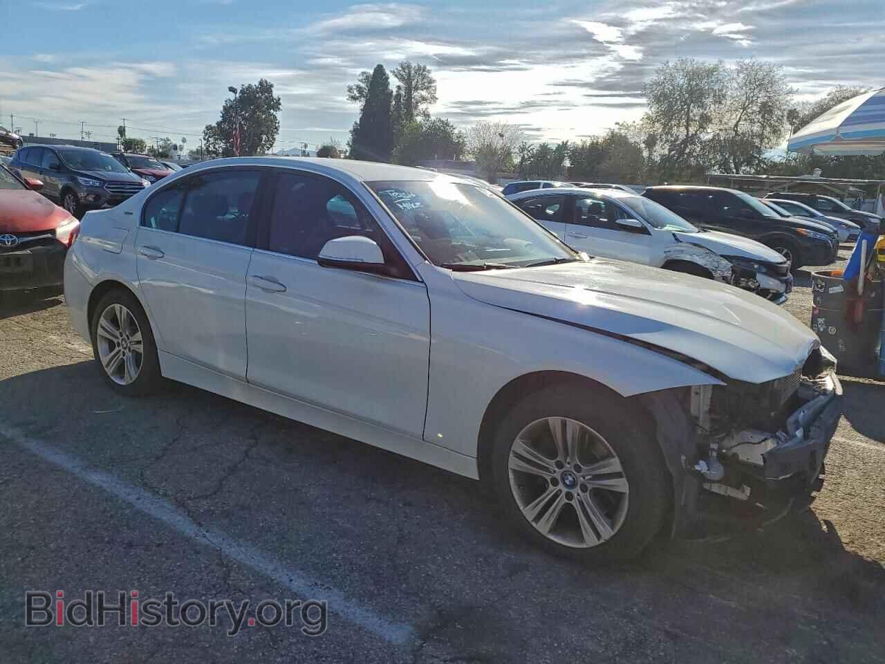 2017 BMW 3 SERIES - VIN: WBA8E1C30HA159216 - Фото 4