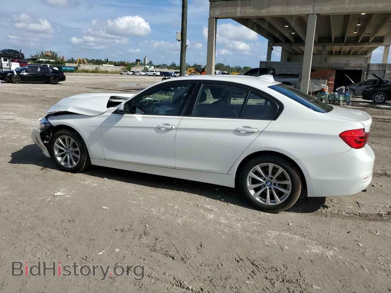 2018 BMW 3 SERIES - VIN: WBA8A3C5XJA489329 - Фото 2
