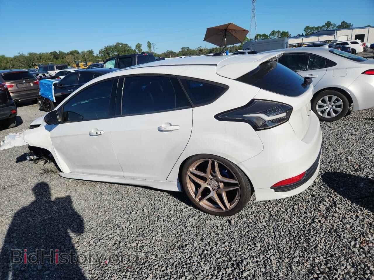 2018 Ford FOCUS (VIN 1FADP3L93JL245597) — фото 2 из 13