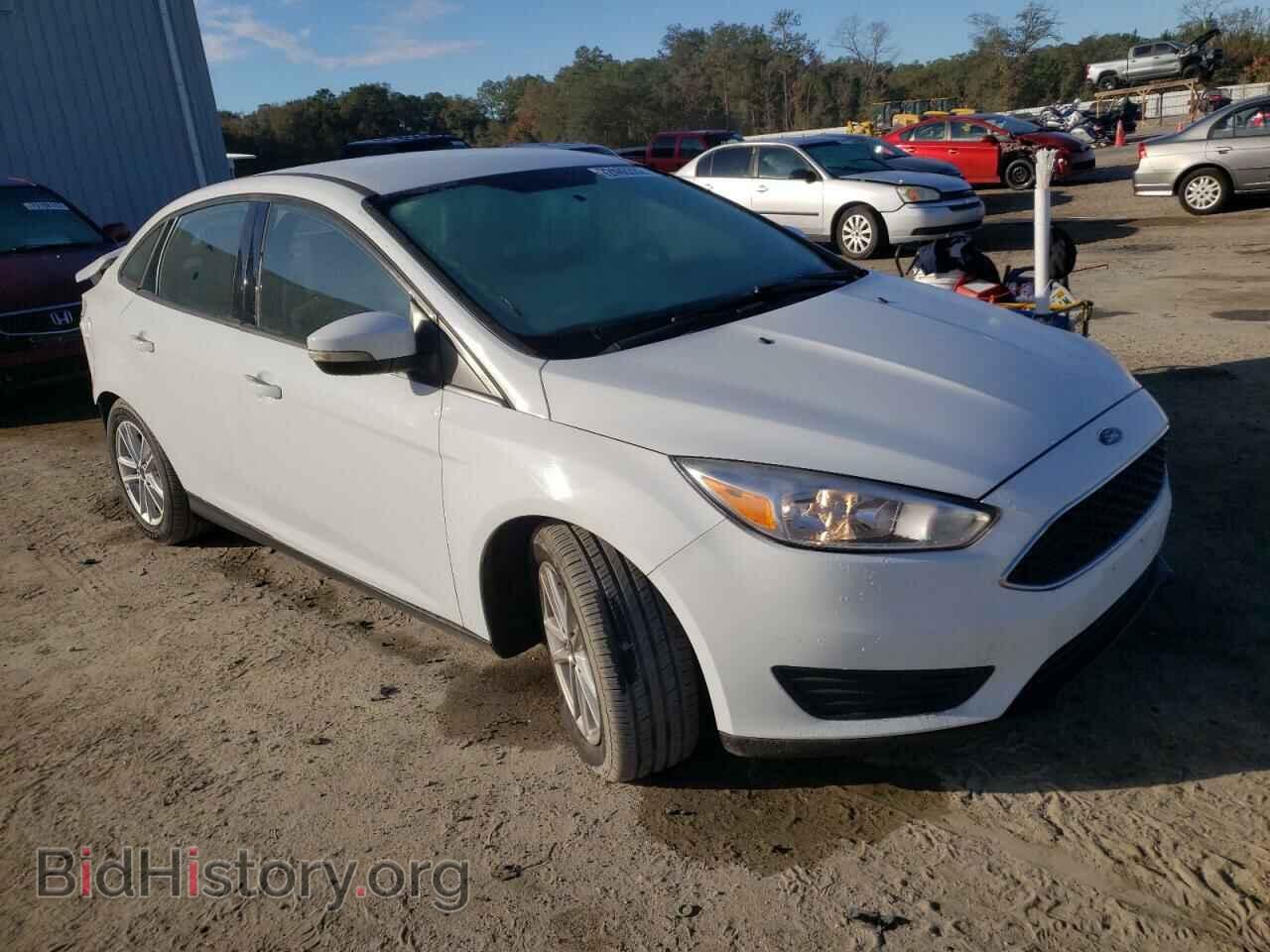 2017 FORD FOCUS - VIN: 1FADP3F29HL290990 - Фото 4