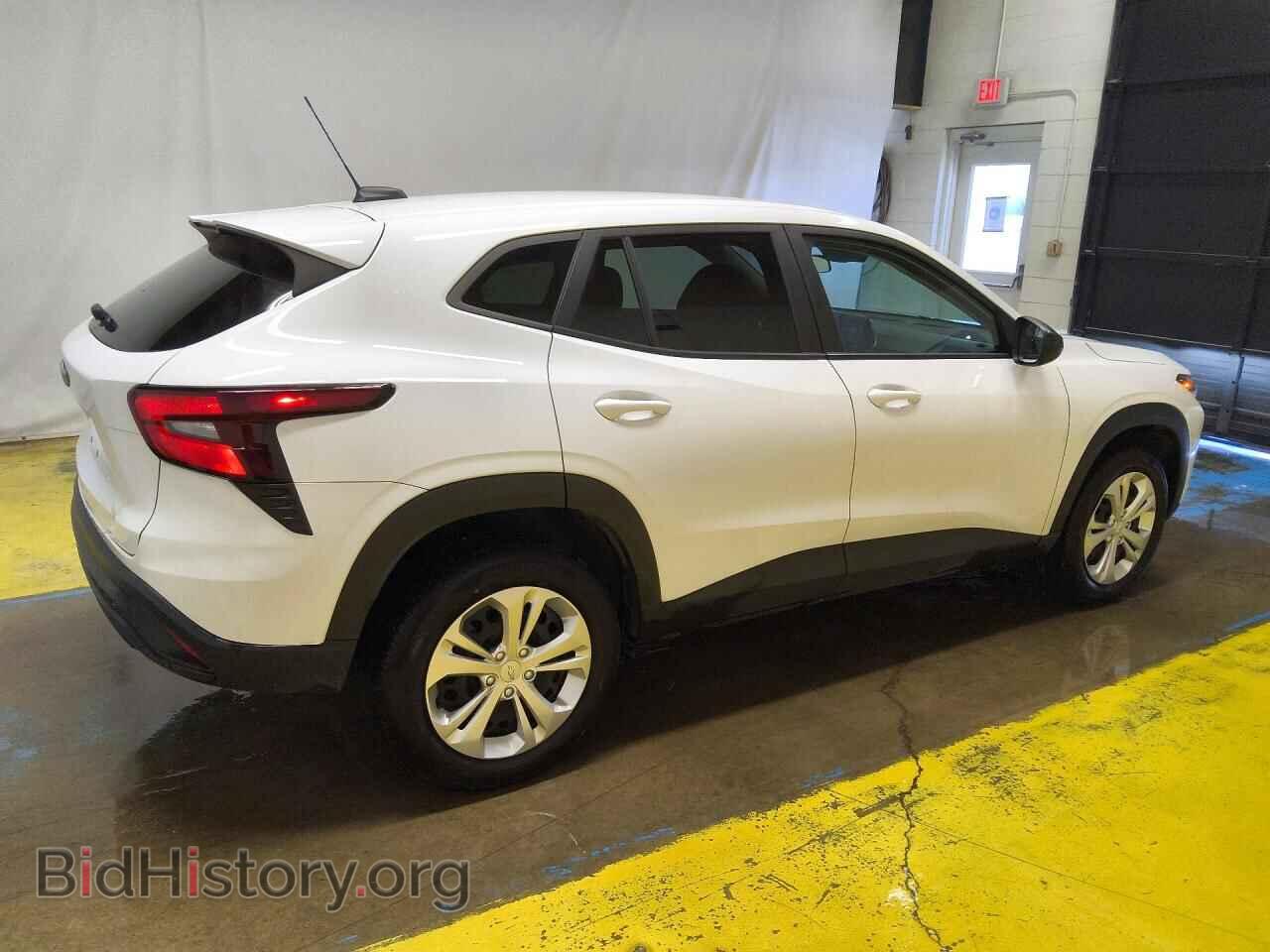 2024 CHEVROLET TRAX - VIN: KL77LFE28RC243132 - Photo 3