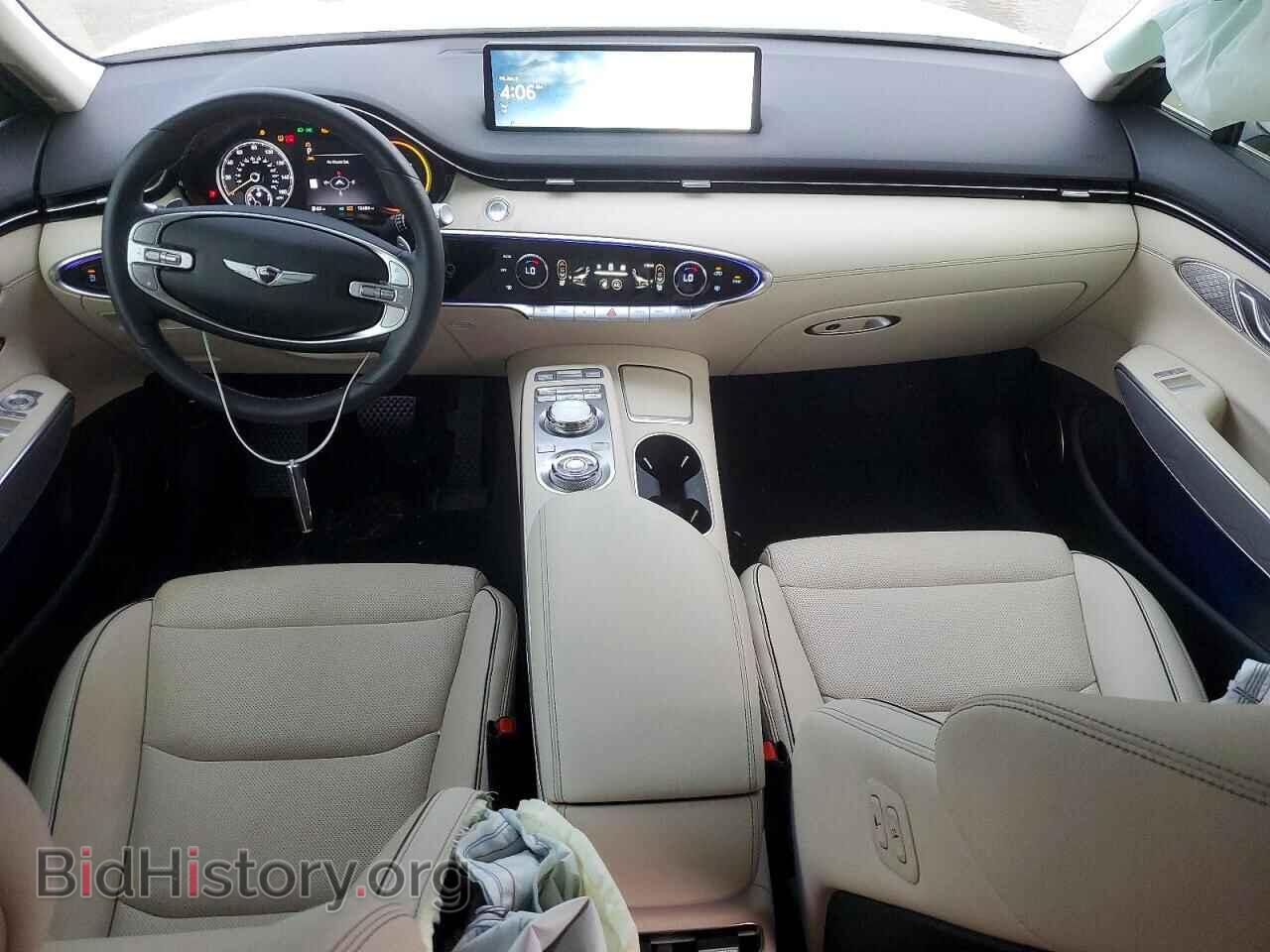 2025 GENESIS GV70 BASE - VIN: KMUMADTB3SU174592 - Photo 8