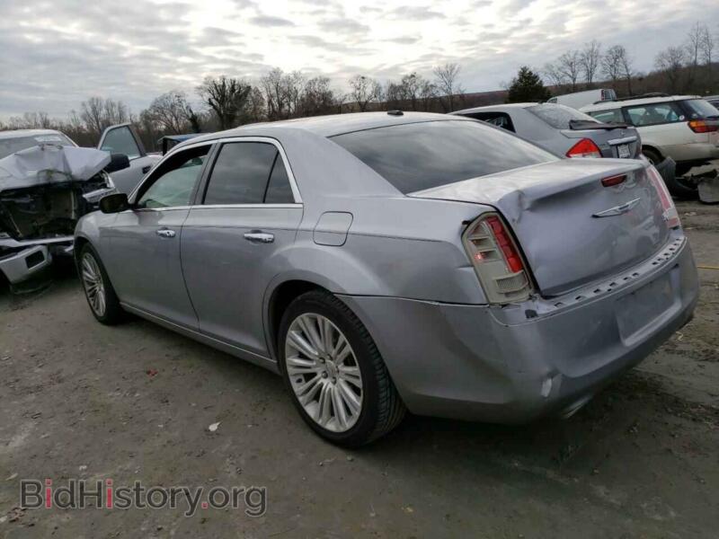 2014 Chrysler 300 (VIN 2C3CCAET4EH382926) — photo 2 of 12
