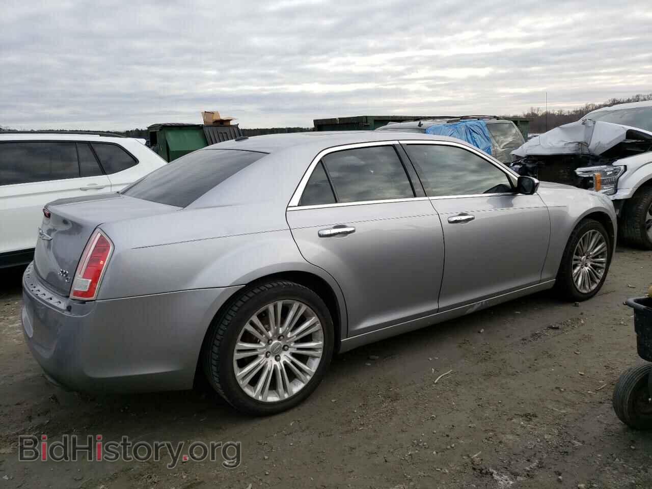 2014 CHRYSLER 300 - VIN: 2C3CCAET4EH382926 - Фото 3