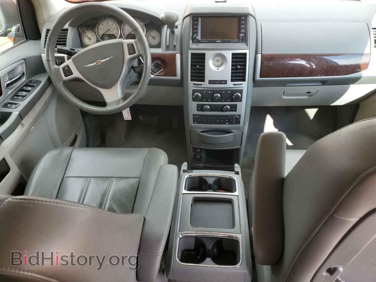 2010 CHRYSLER MINIVAN - VIN: 2A4RR5D15AR113280 - Фото 8