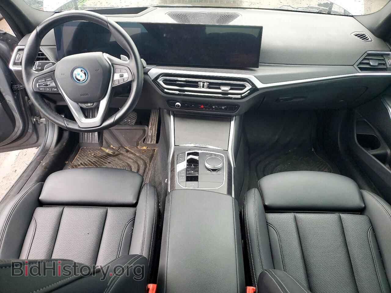 2023 BMW 3 SERIES - VIN: 3MW39FS02P8D03362 - Photo 8