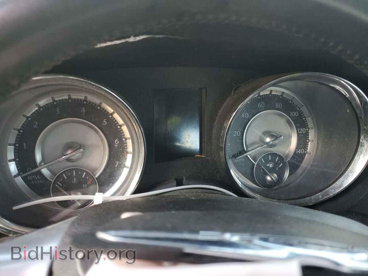 2014 CHRYSLER 300 - VIN: 2C3CCAAG8EH223559 - Фото 9