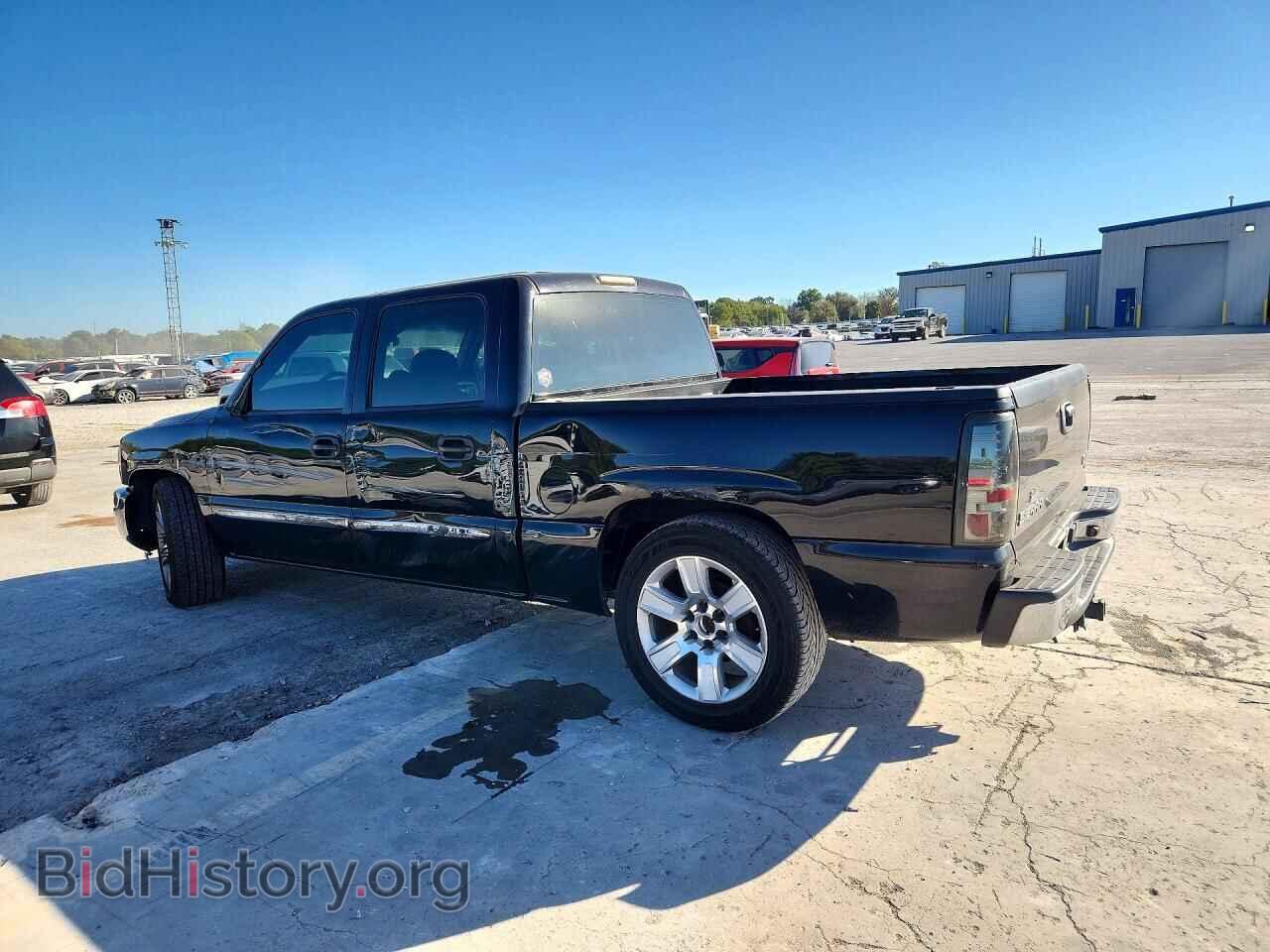 2007 GMC SIERRA (VIN 2GTEC13VX71161691) — фото 2 из 14