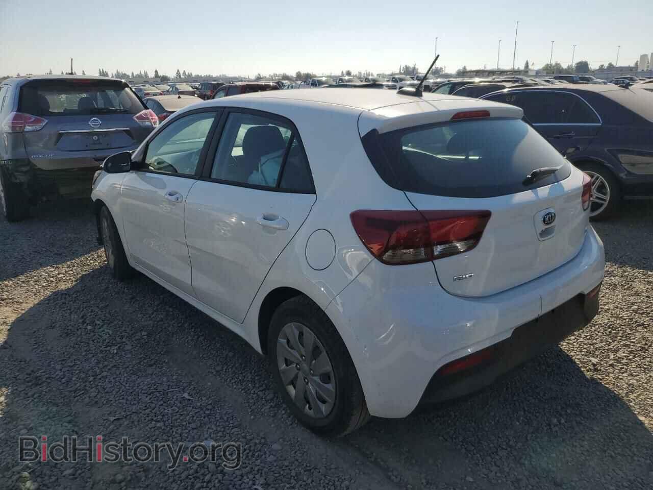 2020 KIA RIO - VIN: 3KPA25AD7LE334146 - Фото 2