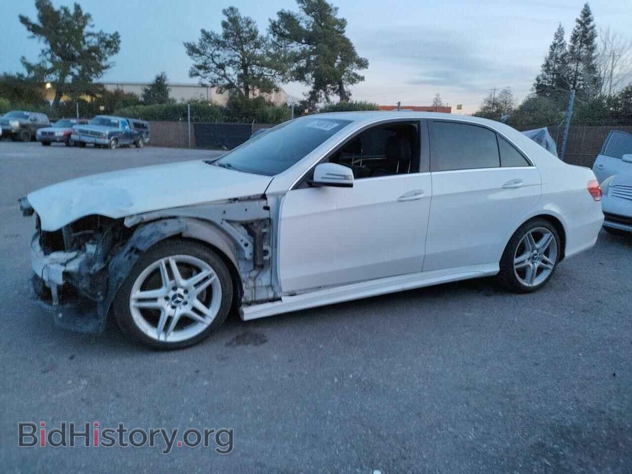 Photo WDDHF5KB9EA813129 - MERCEDES-BENZ E-CLASS 2014