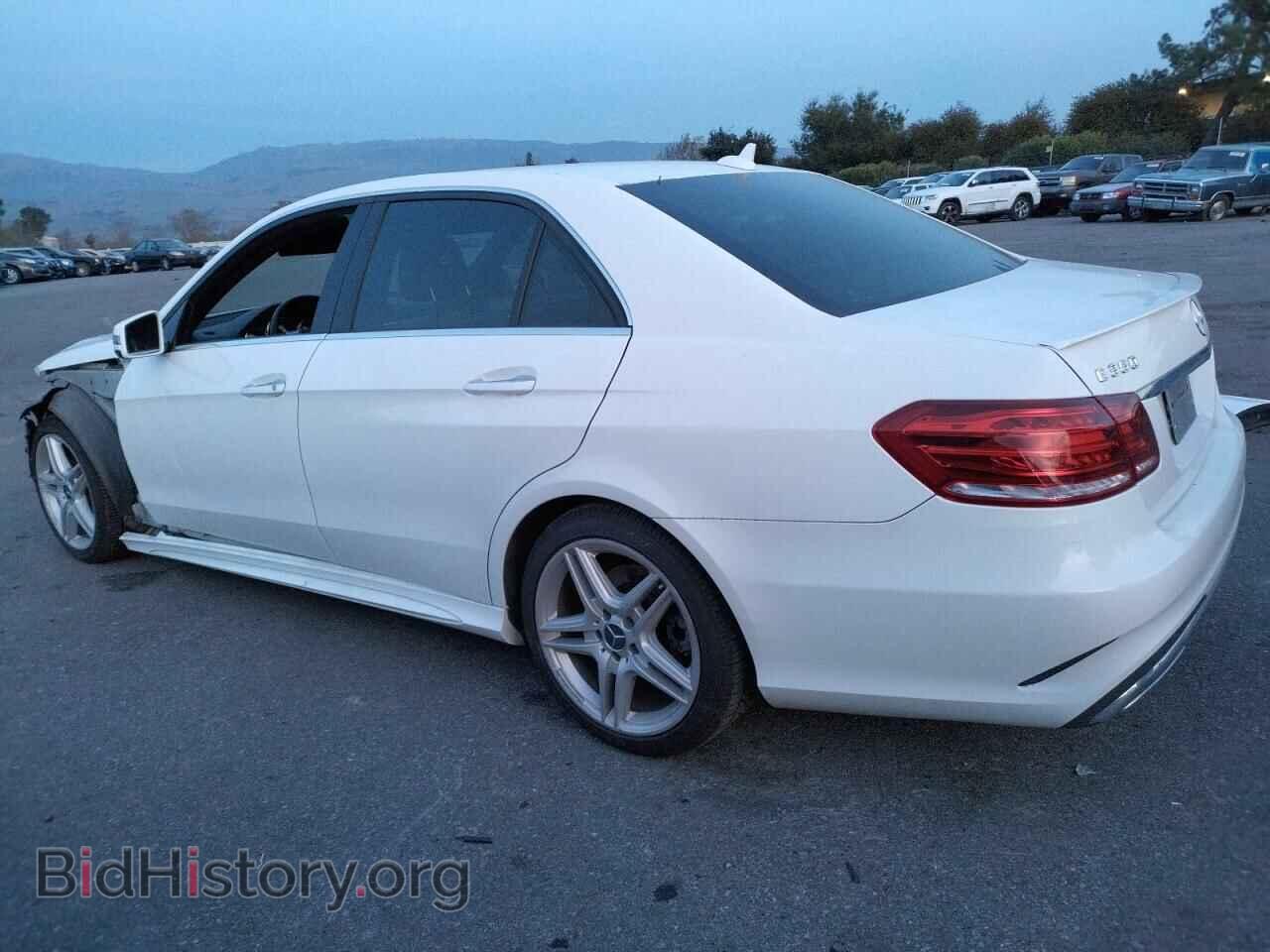 2014 MERCEDES-BENZ E-CLASS - VIN: WDDHF5KB9EA813129 - Фото 2