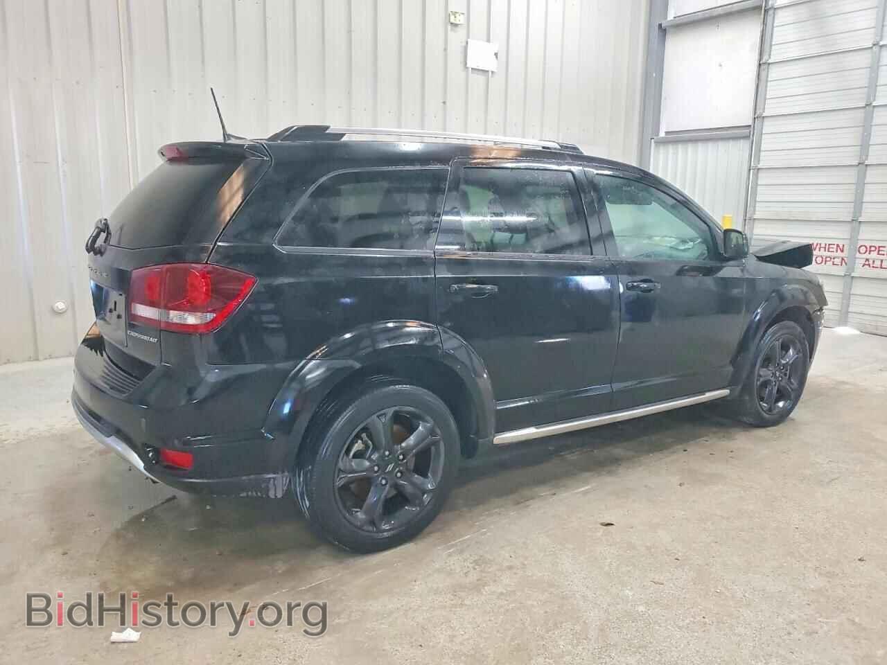 2020 DODGE JOURNEY - VIN: 3C4PDCGB3LT269905 - Фото 3
