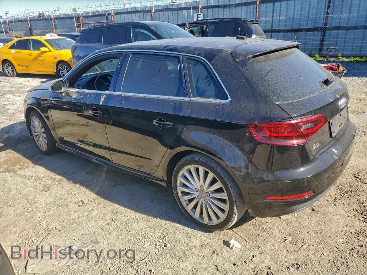 2016 AUDI A3 - VIN: WAUTPBFF5GA133810 - Фото 2