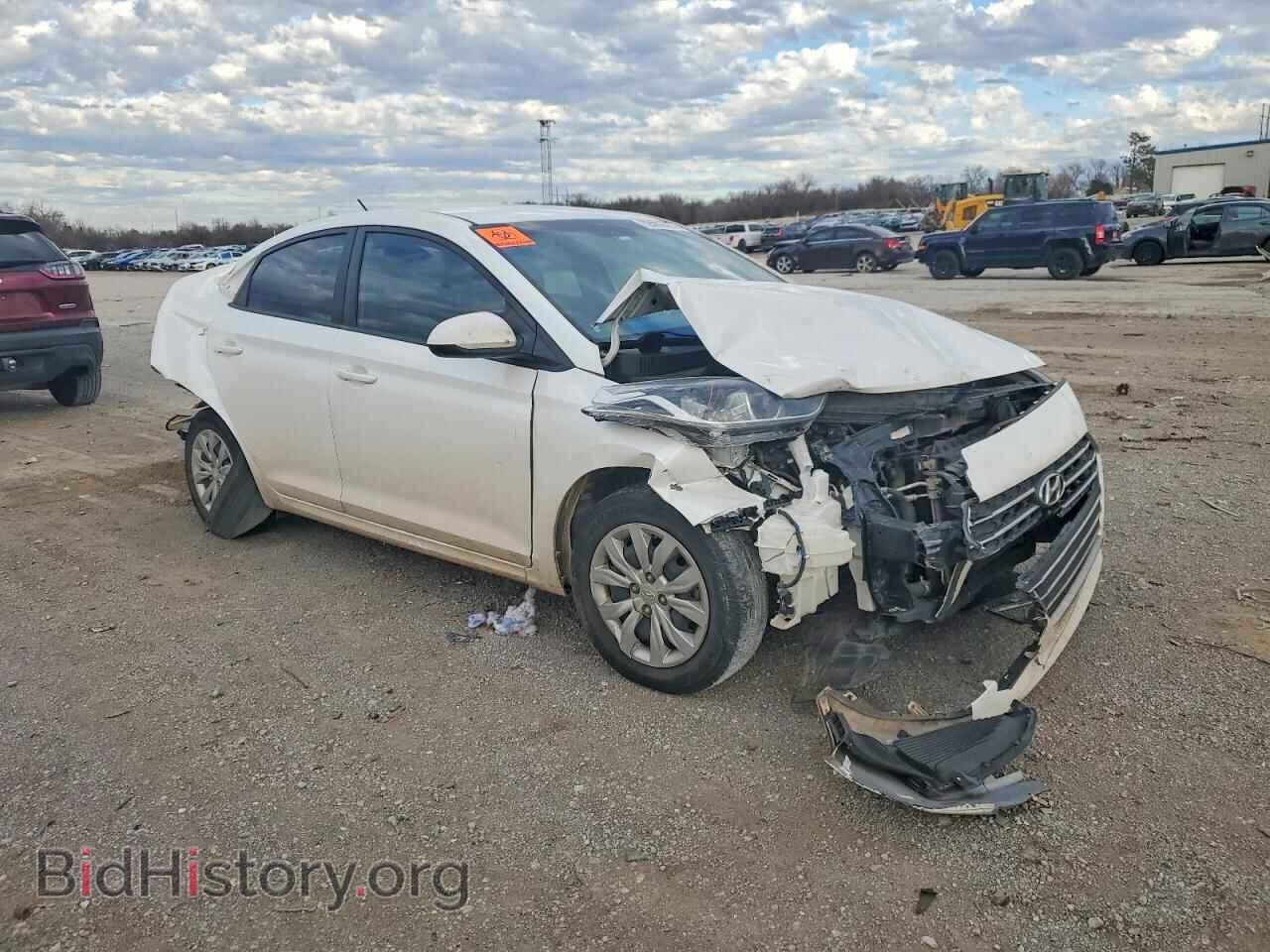 2019 HYUNDAI ACCENT - VIN: 3KPC24A3XKE055847 - Фото 4