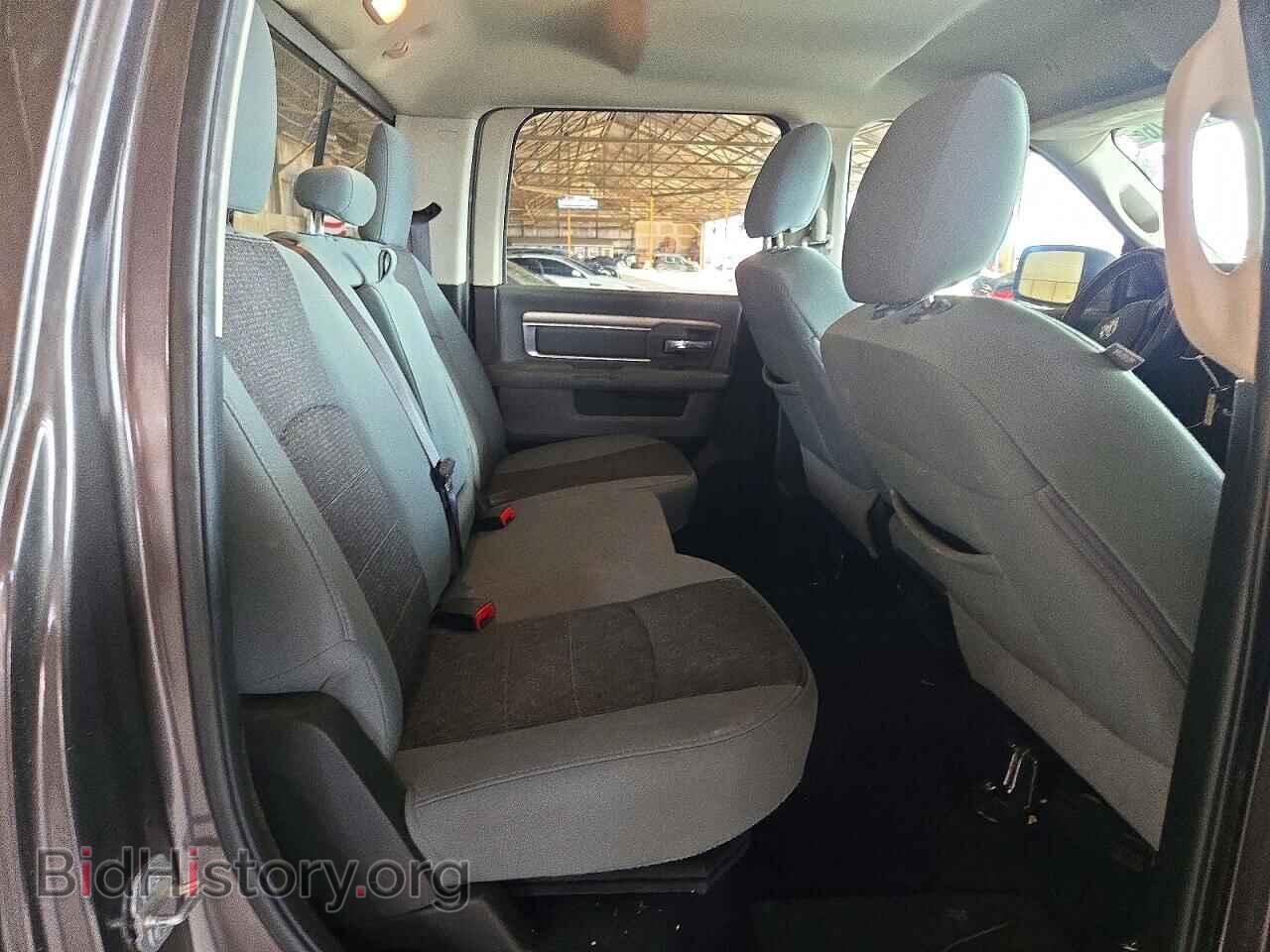 2019 RAM 1500 - VIN: 1C6RR6LT6KS625619 - Photo 10