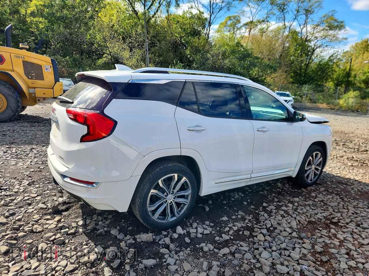 2019 GMC TERRAIN - VIN: 3GKALXEX0KL115993 - Photo 3