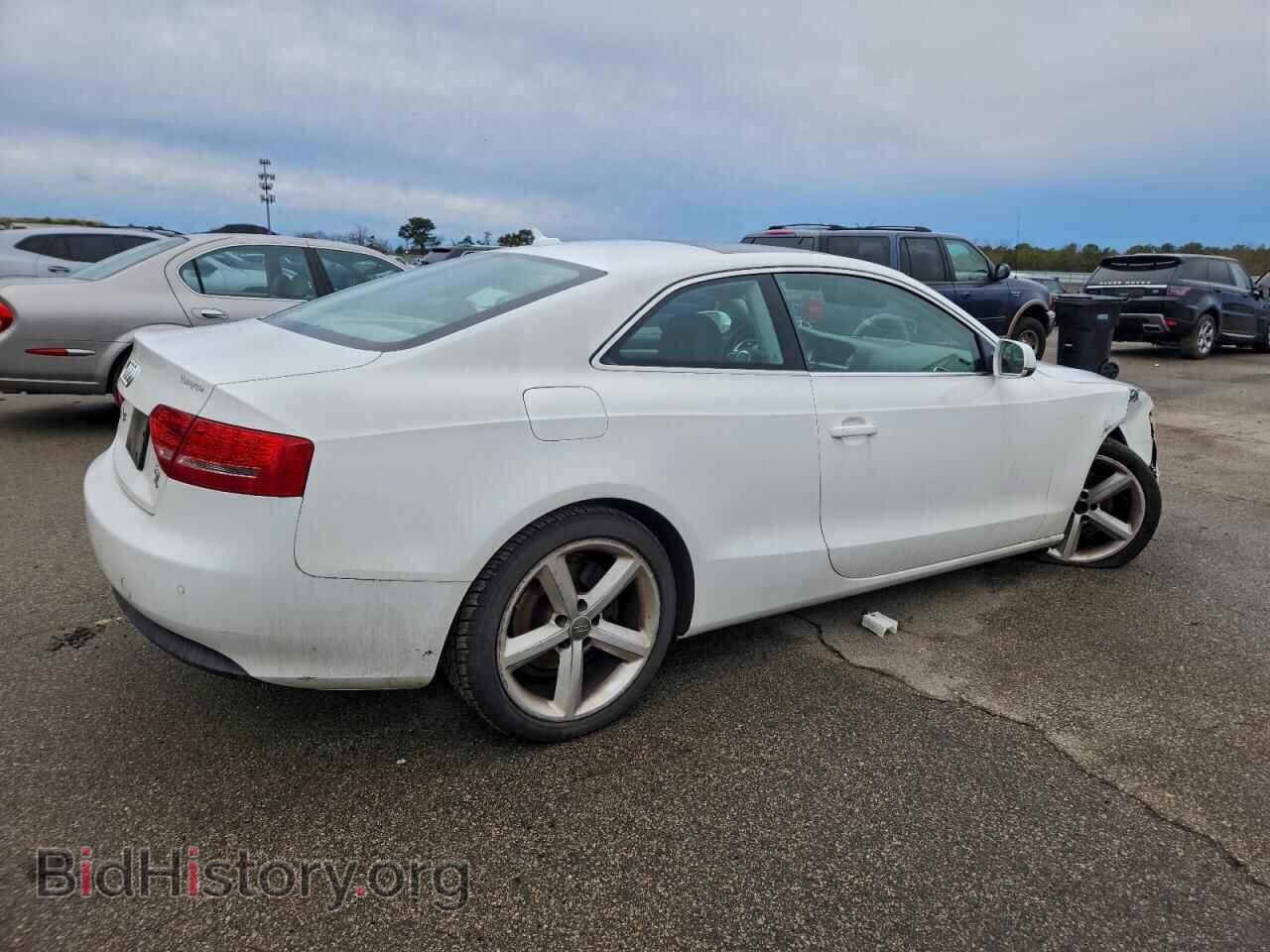 2010 AUDI A5 - VIN: WAULFAFR4AA043062 - Фото 3