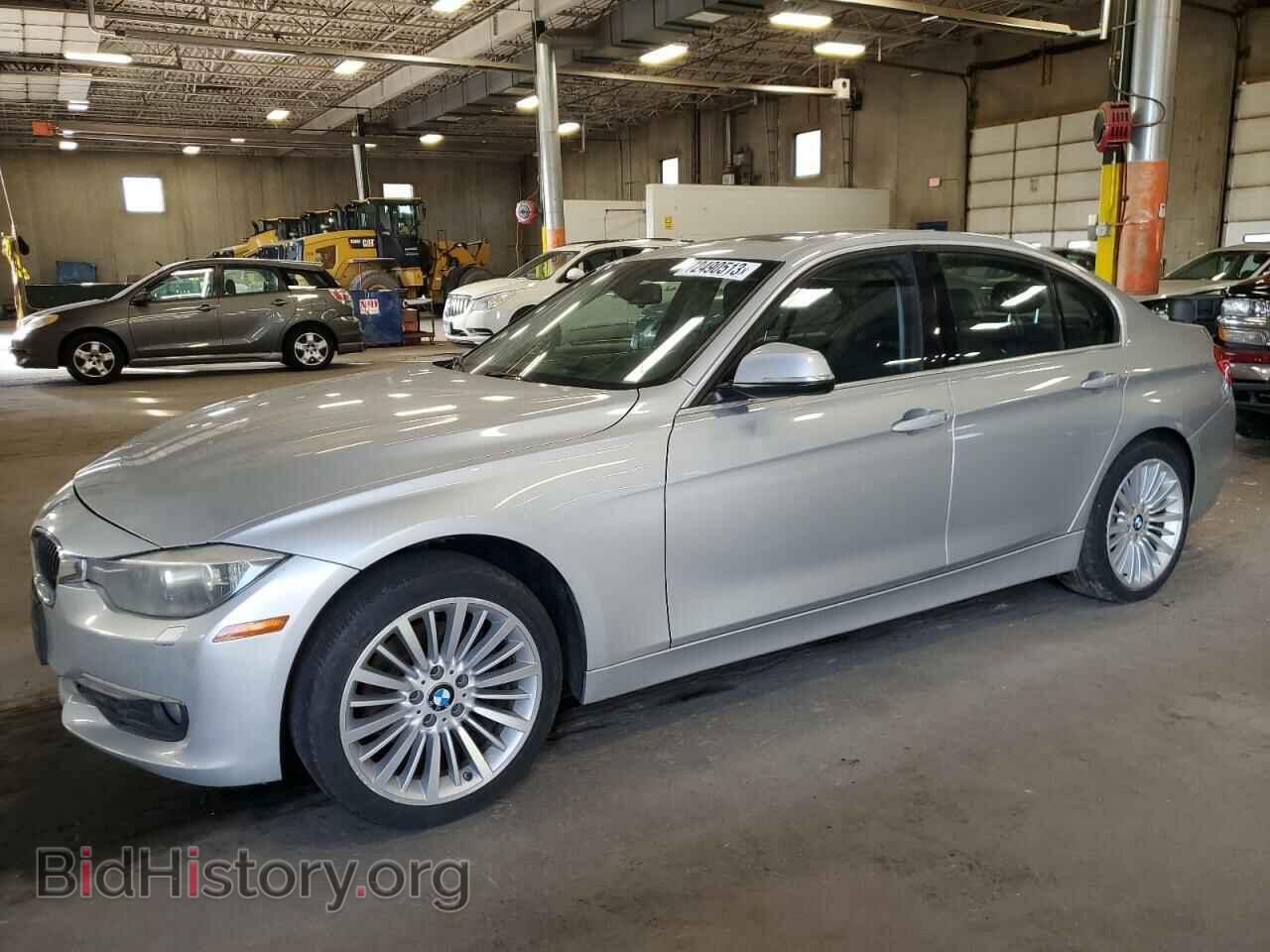 Photo WBA3B3C55DF530304 - BMW 3 SERIES 2013