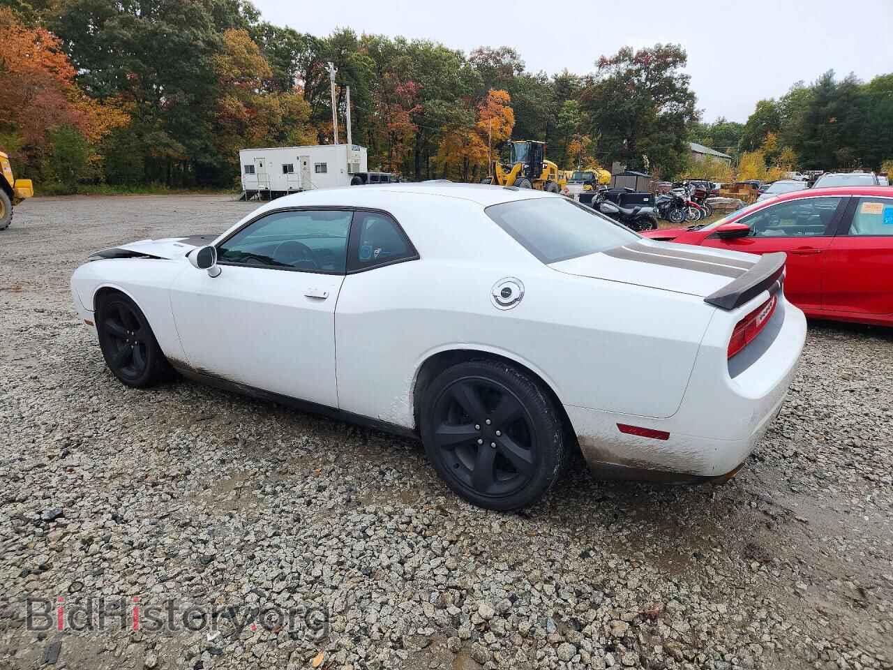 2012 Dodge CHALLENGER (VIN 2C3CDYBT5CH254282) — photo 2 of 12