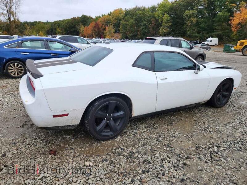 2012 Dodge CHALLENGER (VIN 2C3CDYBT5CH254282) — photo 3 of 12